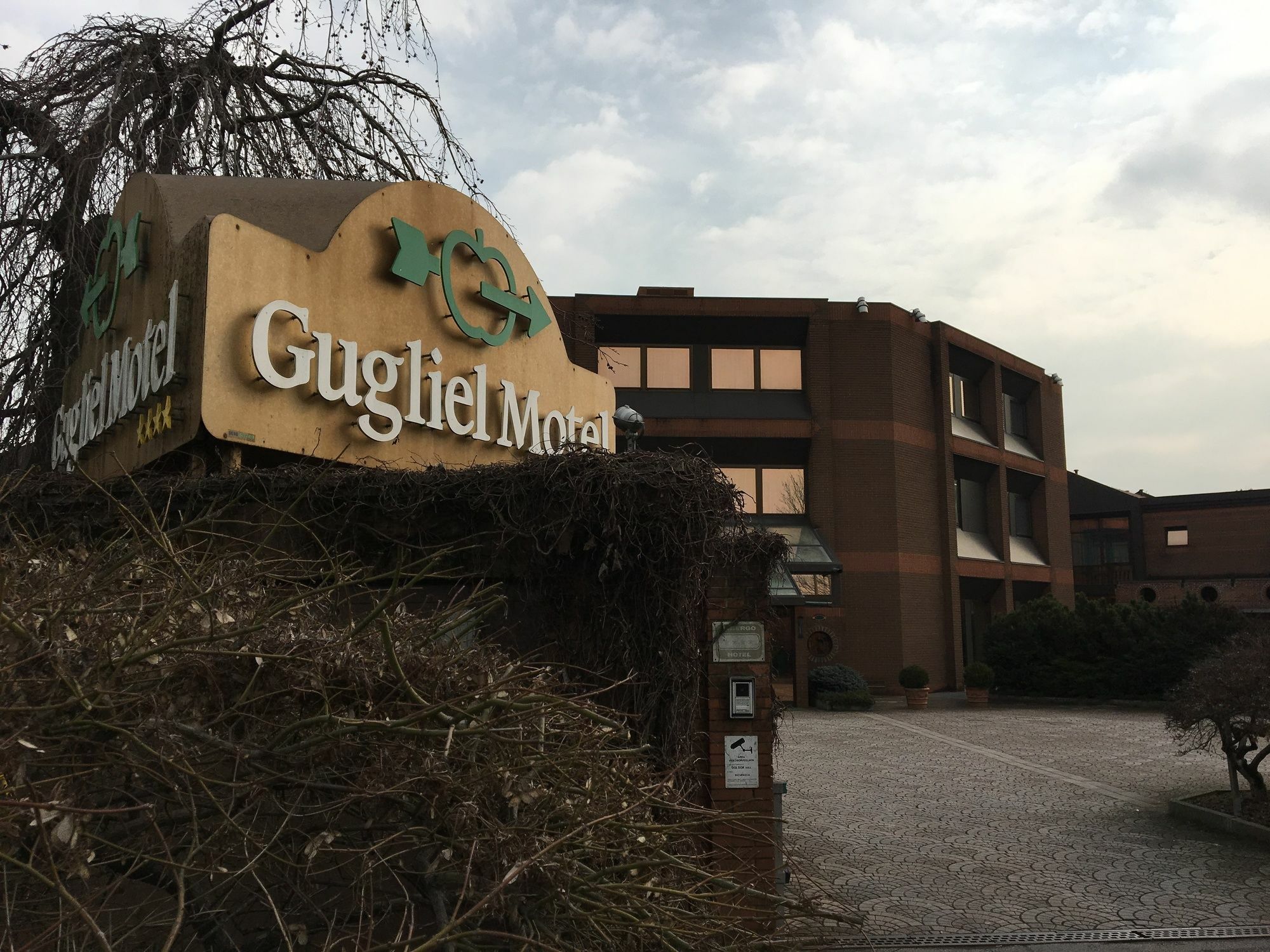 Guglielmotel Brembate Exterior foto